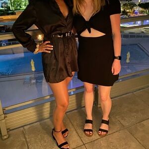 Black Short Sleeve Dress